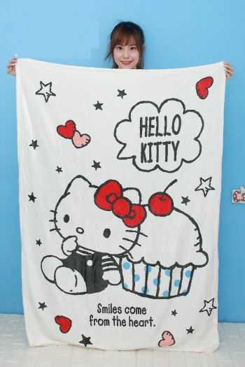 Hello Kitty Soft Flannel Throw Blanket Blue 100x150 cm / 39.3