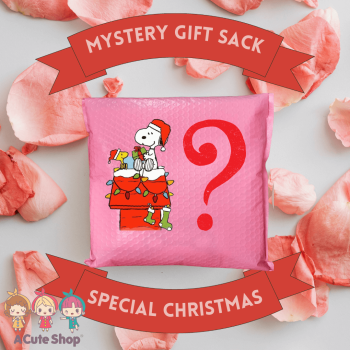 A Cute Shop Special Christmas Mysterious Gift Sack Assorted Merch Bundle Gift Bag Set - Snoopy Theme