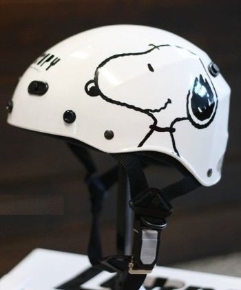 Peanuts Snoopy Adult Motorcycle Half Helmet Half Face Skull Cap For Bike Cruiser Chopper Moped Scooter WHITE + Optional Tinted Retractable Visor 