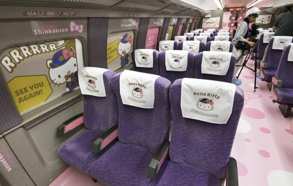 Feeling like a ride full of kawainess? Hello Kitty Shinkansen Will Fulfill All of Your Kitty Dream!